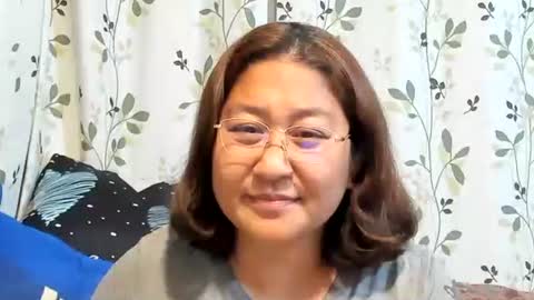 Snapshot of sweetpilipina88 chatting on September 2025 11:00:01 AM MIA online show from September 2025 11:00:01 AM