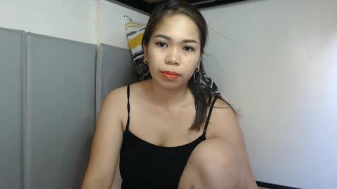 Snapshot of sweetraffy18 chatting on May 2026 12:30:02 AM Raffy online show from May 2026 12:30:02 AM