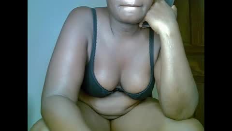 sweetrenne online show from January 2025 06:49:01 PM