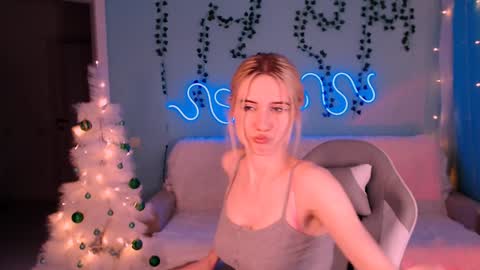 sweetrichal online show from January 2025 04:21:01 AM