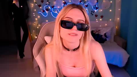 sweetrichal online show from February 2025 04:37:02 AM