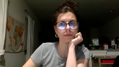 sweetriddance online show from April 2026 02:22:02 AM