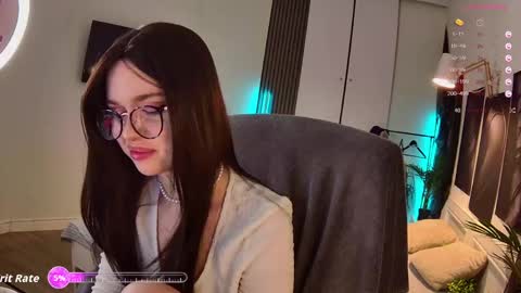Alice online show from April 2026 09:09:02 PM