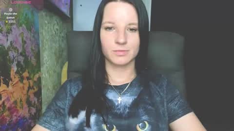 Snapshot of sweetshy99 chatting on May 2026 11:07:01 AM Sweet Shy online show from May 2026 11:07:01 AM