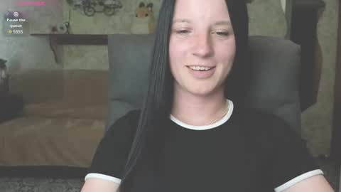 Snapshot of sweetshy99 chatting on June 2026 01:46:01 PM Sweet Shy online show from June 2026 01:46:01 PM