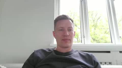 Snapshot of sweetsinner83 chatting on May 2026 06:47:01 PM sweetsinner83 online show from May 2026 06:47:01 PM