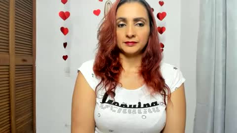 Snapshot of sweetsofia5 chatting on December 2024 12:39:02 AM Sofia online show from December 2024 12:39:02 AM