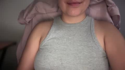 Snapshot of sweetssmashed chatting on July 2026 09:08:02 PM sweetssmashed online show from July 2026 09:08:02 PM