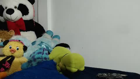 Snapshot of sweett_candy1 chatting on January 2025 12:33:01 AM sweett_candy1 online show from January 2025 12:33:01 AM