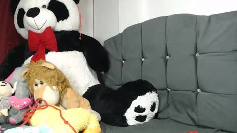 Snapshot of sweett_candy1 chatting on March 2025 05:38:02 AM sweett_candy1 online show from March 2025 05:38:02 AM