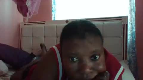 sweett_melly online show from January 2025 11:11:01 AM