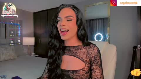 Snapshot of sweett_shinexx chatting on December 2024 06:35:02 AM angel online show from December 2024 06:35:02 AM