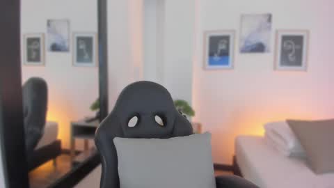 Tammy online show from December 2024 07:43:02 PM