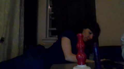 Snapshot of sweettoothtrixie chatting on February 2026 03:32:01 AM Sweet Tooth Trixie online show from February 2026 03:32:01 AM