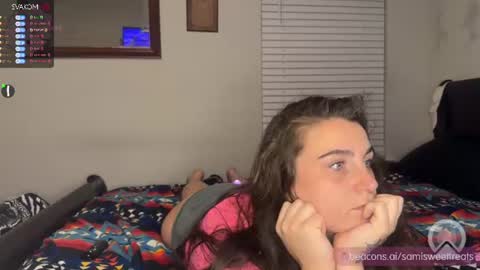 Snapshot of sweettreatz26 chatting on June 2026 04:19:02 AM sweettreatz26 online show from June 2026 04:19:02 AM