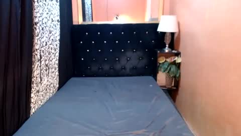 Ms trixiee online show from July 2026 07:38:01 PM