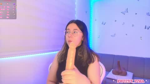 Snapshot of sweettvera_ chatting on June 2026 02:27:02 PM Veronica Independent Model online show from June 2026 02:27:02 PM
