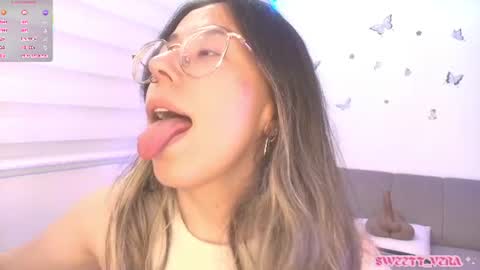 Snapshot of sweettvera_ chatting on June 2026 10:36:02 PM Veronica Independent Model online show from June 2026 10:36:02 PM