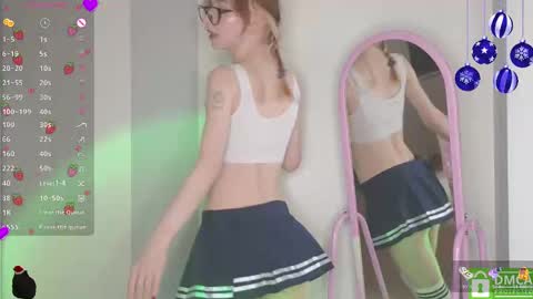 Elis  a little vacation Ill be here Saturday my schedules in bio online show from December 2024 03:41:02 PM