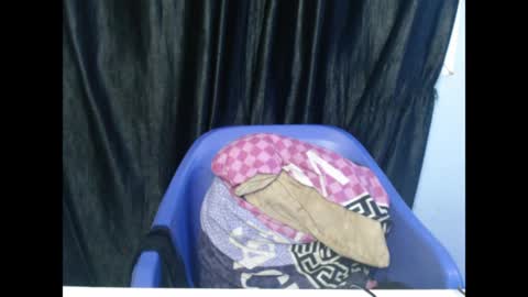 Snapshot of sweetxdesire chatting on May 2026 09:10:02 PM sweetxdesire online show from May 2026 09:10:02 PM