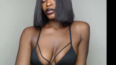 sweetxxboobsx online show from December 2025 09:20:02 PM