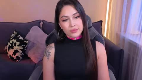 Snapshot of sweety_caroline_ chatting on June 2026 04:00:02 PM Sweety Caroline I lost my TG write to me here online show from June 2026 04:00:02 PM