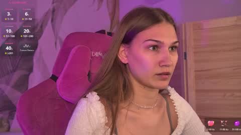 Snapshot of sweety_emilya chatting on May 2026 12:13:02 PM Emily online show from May 2026 12:13:02 PM