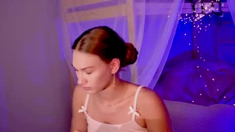 Snapshot of sweety_emilya chatting on July 2026 05:45:01 AM Emily online show from July 2026 05:45:01 AM