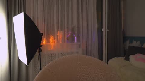 Katerina online show from November 2025 06:43:02 PM