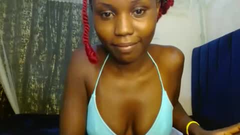 Snapshot of sweety_spixxy chatting on May 2026 12:05:01 AM Dolly online show from May 2026 12:05:01 AM