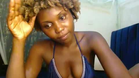Snapshot of sweety_spixxy chatting on May 2026 08:58:02 PM Dolly online show from May 2026 08:58:02 PM