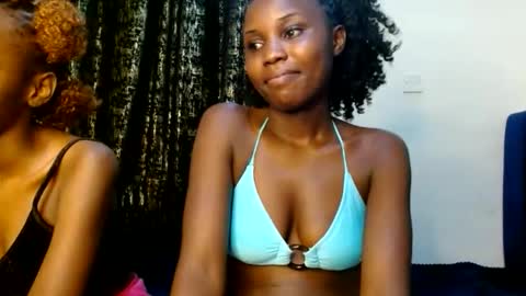 Snapshot of sweety_spixxy chatting on May 2026 01:57:02 AM Dolly online show from May 2026 01:57:02 AM