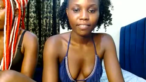 Snapshot of sweety_spixxy chatting on May 2026 02:12:01 PM Dolly online show from May 2026 02:12:01 PM