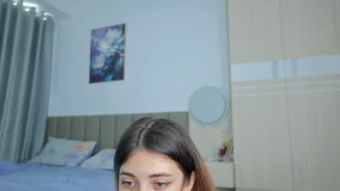 Snapshot of sweety_vikky chatting on May 2026 12:07:02 AM Vikky online show from May 2026 12:07:02 AM
