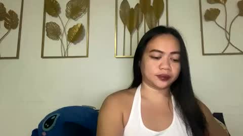 Snapshot of sweetyasian_ chatting on October 2025 01:57:02 PM stacey online show from October 2025 01:57:02 PM