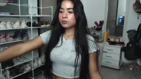 Snapshot of sweetyaya_ chatting on June 2026 12:16:02 AM yaya online show from June 2026 12:16:02 AM