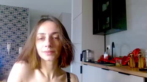 sweetycherrylove online show from March 2026 01:36:02 PM