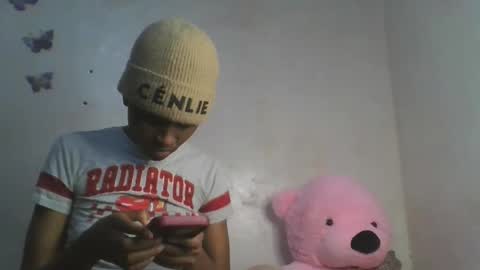 Snapshot of sweetypussy01 chatting on November 2025 05:55:02 PM sweetypussy01 online show from November 2025 05:55:02 PM