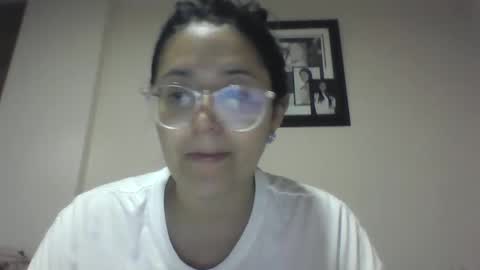 sweetyypeach online show from December 2024 03:52:02 AM