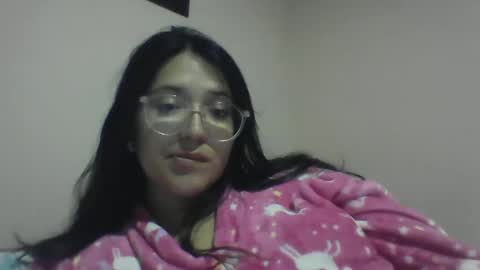 sweetyypeach online show from December 2024 03:18:02 AM