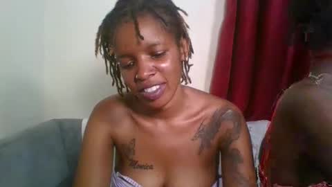 Snapshot of sweetz_candice chatting on April 2026 06:10:01 PM sweetz_candice online show from April 2026 06:10:01 PM