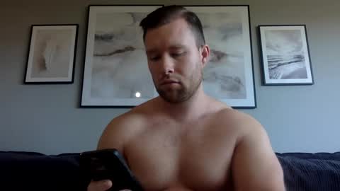 Snapshot of swekingxx chatting on February 2025 11:32:01 AM swekingxx online show from February 2025 11:32:01 AM