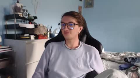 Cat online show from April 2026 07:55:01 AM