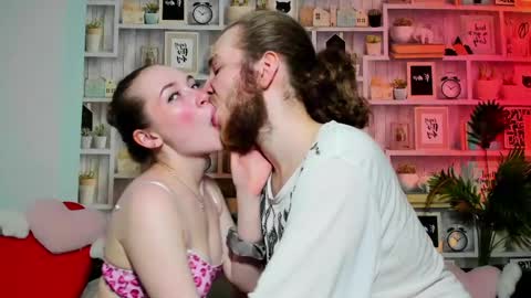 Slavik  Vikulik online show from March 2026 06:41:01 PM