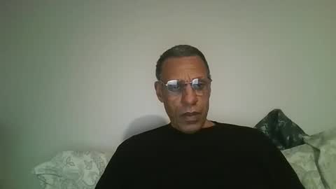 swimmerbod2495 online show from February 2026 10:13:02 PM