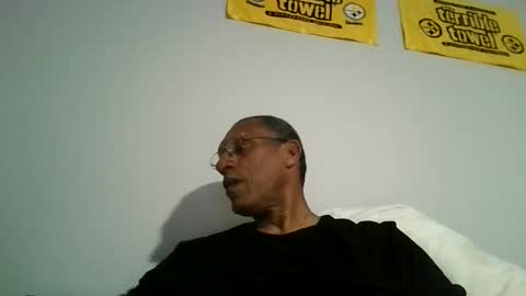 Snapshot of swimmerbod2495 chatting on May 2026 01:36:02 AM swimmerbod2495 online show from May 2026 01:36:02 AM