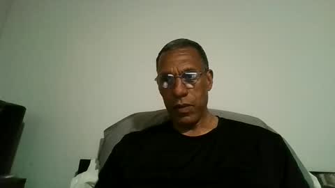 Snapshot of swimmerbod2495 chatting on June 2026 01:00:01 AM swimmerbod2495 online show from June 2026 01:00:01 AM