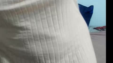 switchlorenx online show from September 2025 06:24:02 AM