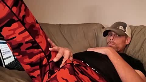 swontguy2025 online show from September 2025 04:23:02 AM