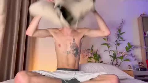 swoopyboy online show from February 2026 06:31:02 AM